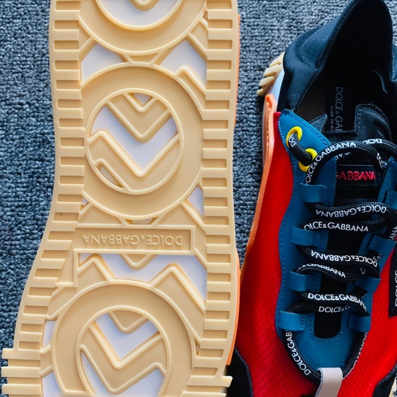 Designer shoe - Picture 4 of 7